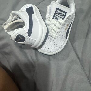 Puma Kids White and Black Sneakers